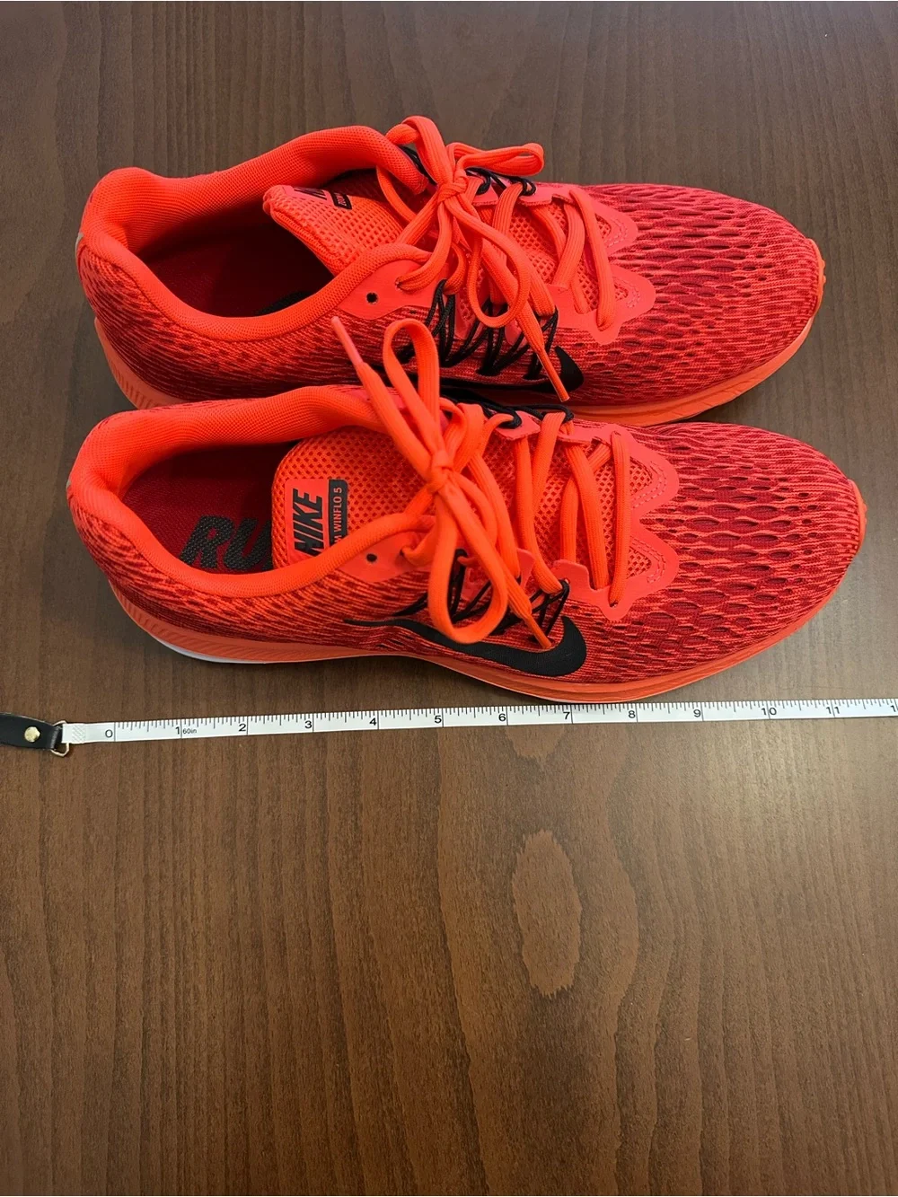 Women’s Nike Zoom Winflo 5 Crimson Size 9 NWOT